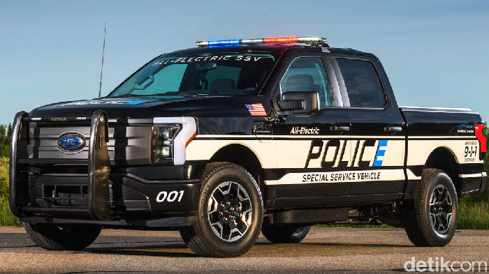 Ford F-150 Lightning Pro SSV Ford pick up truck electric F-150 Lightning Pro SSV