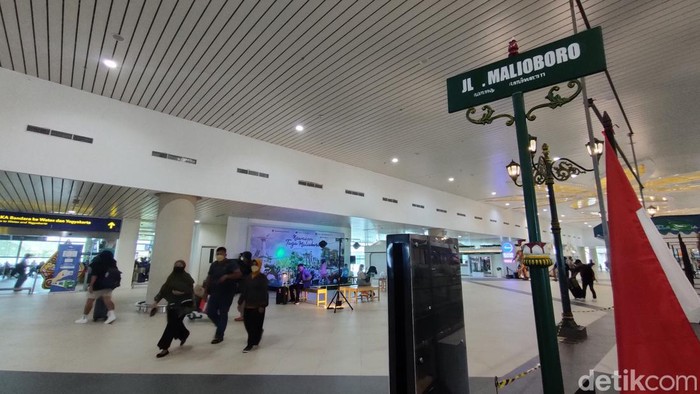 Kondisi Kawasan Tugu Malioboro di Yogyakarta International Airport (YIA) Kulon Progo, DIY, Minggu (31/7/2022).