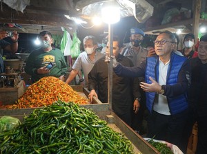 Stok Migor Curah di Surabaya Berlebih, Mendag: Harga Cenderung Turun