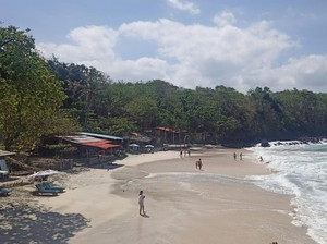 Pantai Bias Tugel di Bali Timur: Daya Tarik, Harga Tiket, Fasilitas, Rute