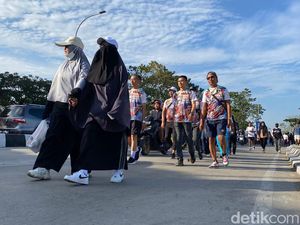 Peserta Jalan Sehat detikSulsel Putar Balik di CPI Makassar