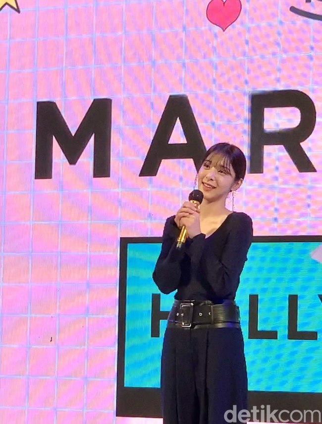 Melihat antusiasme penggemar, Seol In Ah merasa begitu dicintai di Indonesia ketimbang di negara asalnya. “Aku benar-benar jatuh cinta dengan Indonesia.” Foto: dok. R Chairini Putong/Wolipop