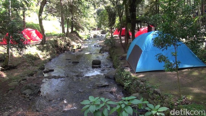 Wisata alam Capolaga di Subang