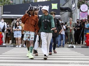 Gaya Anak Difabel Catwalk ala Citayam Fashion Week