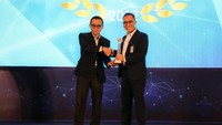 BRI Life meraih penghargaan dalam The Infobank 23rd Insurance Awards 2022.