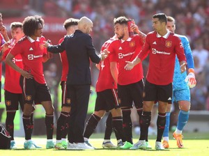 Ten Hag Lagi Kasih Instruksi, Ronaldo Kok Gitu?