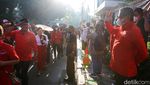 Daftar ke KPU, PDIP Gelar Arak-arakan Budaya, Lihat Fotonya Nih