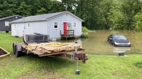 Banjir bandang ini disebabkan oleh hujan lebat di Kentucky timur, Amerika Serikat. AP Photo/Dylan Lovan.