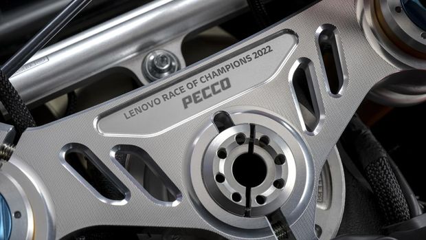 Ducati Panigale V4S bekas balapan