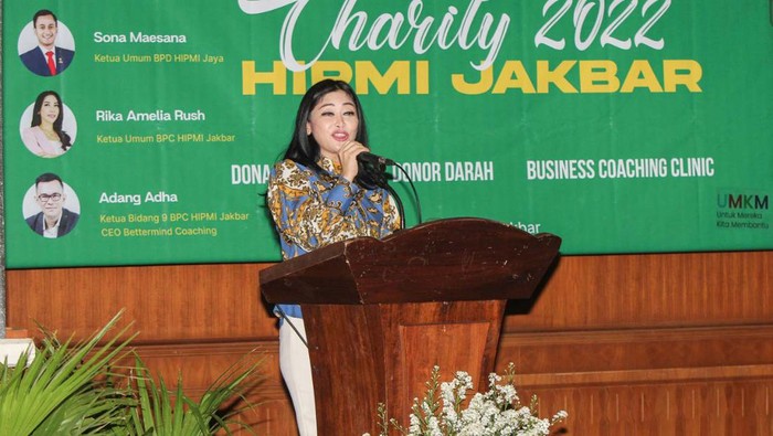 HIPMI Jakarta Barat gelar Charity 2022. Acara diisi dengan donor darah, pembagian 150 sembako dan business coaching clinic untuk UMKM.