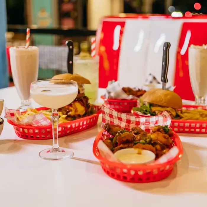Karen's Diner umumkan mau buka di Indonesia.