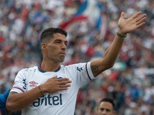 Suarez Tinggalkan Nacional Sebelum Piala Dunia, Mau ke Eropa?