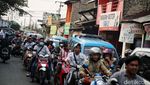 Macet Fashion Week di Jalan Raya Citayam saat Jam Pulang Kerja