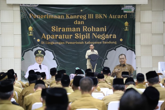 Manajemen Kinerja ASN Pemkab Bandung Raih Penghargaan