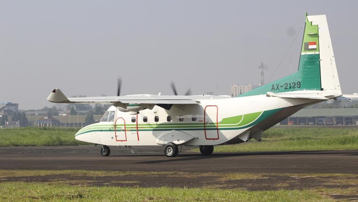 Pesawat NC212i yang menjalankan misi ferry flight ke Thailand