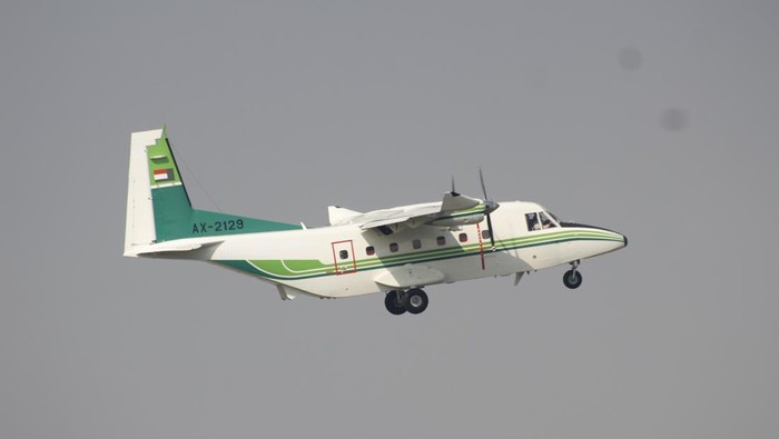 Pesawat NC212i yang menjalankan misi ferry flight ke Thailand