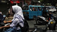 Saat ini nama Citayam sedang viral berkat aksi fashion week Bonge cs di kawasan Dukuh Atas, Jakarta.