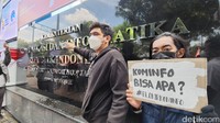 Protes ke Kominfo PayPal Diblokir
