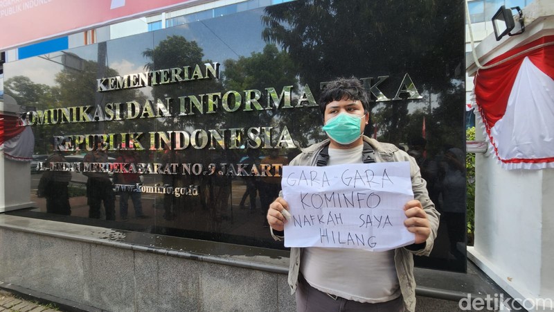 Protes ke Kominfo PayPal Diblokir