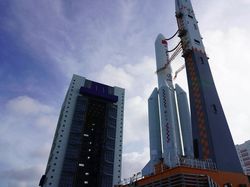 Seperti Ini Roket Long March 5B yang Jatuh Dekat Kalimantan