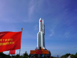 Seperti Ini Roket Long March 5B yang Jatuh Dekat Kalimantan