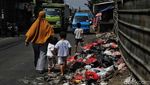 Jorok! Pinggiran Jalan Citayam Ini Dipenuhi Sampah, Bau dan Kotor
