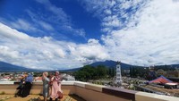 Pemandangan Dari Rooftop Pasa Ateh