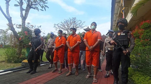 Tiga pelaku pengeroyokan di Nobata Bar yang berlokasi di Veteran Nomor 68, Kecamatan Denpasar Utara, Kota Denpasar, Bali.