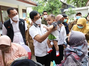Wamenkes Pastikan Posyandu Prima di Surabaya Baik dan Mudahkan Warga
