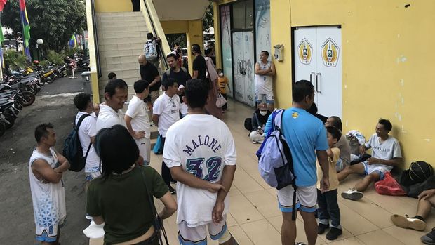 X-UNS Basketball Community