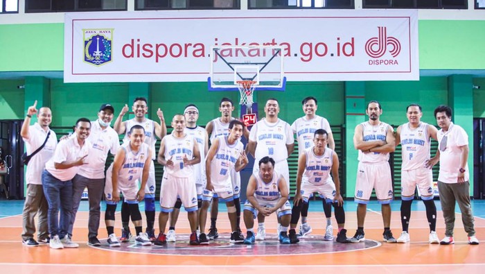 X-UNS Basketball Community