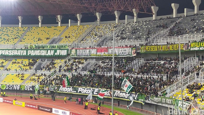 Persebaya menumbangkan Persita dengan skor 2-0. Itu menjadi kemenangan skuad Bajul Ijo di Liga 1 2022-2023.