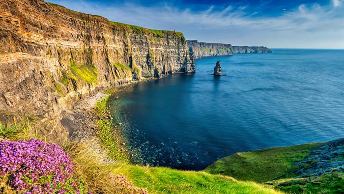 Cliffs of Moher di Irlandia