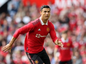 Jelang Hadapi Brighton, Cristiano Ronaldo Cuma Jadi Cadangan di MU?
