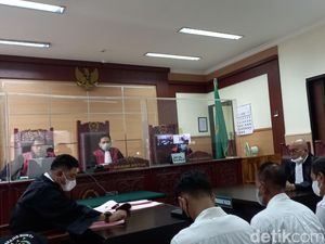 4 Terdakwa Kebakaran Lapas Tangerang Dituntut 2 Tahun Penjara