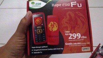 Menyambut Imlek di tahun 2009, Esia mengeluarkan HP Esia Fu. Foto: via Kaskus