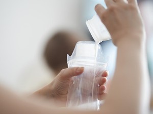 Viral Wanita Keluarkan ASI Lewat Ketiak