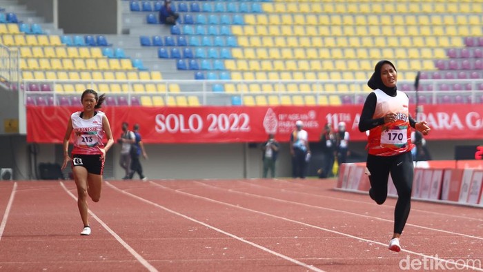 lari apg Putri Aulia berhasil menyambet medali emas ASEAN PARA GAMES 2022 dari nomor lari 200 meter T13 putri.