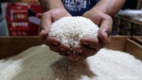 Berdasarkan data BPS, rata-rata harga beras kualitas premium di penggilingan sebesar Rp 9.629 per kilogram (kg) atau naik 1,38% dibanding bulan sebelumnya, harga beras kualitas medium Rp 9.092 per kg atau naik 0,93%, dan rata-rata harga beras luar kualitas sebesar Rp 8.906 per kg atau naik 0,64%.