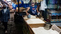 Harga ini dibandingkan dengan harga gabah kualitas yang sama pada bulan sebelumnya.
