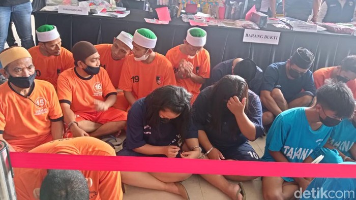 Polda Jateng jumpa pers update kasus Khilafatul Muslimin, Selasa (2/8/2022).