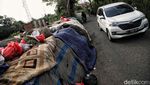 Penampakan Tumpukan Sampah di Perkampungan Citayam
