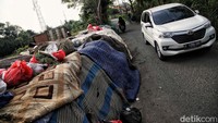 Tumpukan sampah membuat kawasan tersebut terlihat jorok.