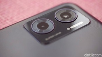 Ada kamera 50 MP di bagian belakang. Foto: Adi Fida Rahman/detikINET