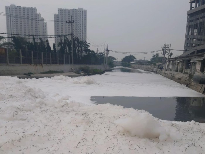 Sungai di Muloyorejo Surabaya