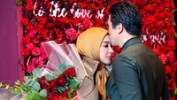 Pesta mewah tersebut diadakan oleh sang suami, Reino Barack. Pesta tersebut juga diadakan di Singapura. Foto: Instagram @princessyahrini