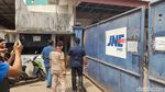 Saat Satgas Pangan Tengok Lokasi Beras Bansos Ditimbun di Depok