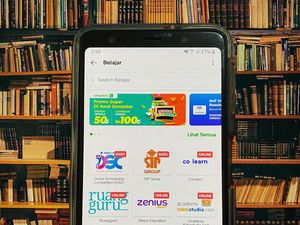 Semester I 2022, Pengguna Biaya Pendidikan di Tokopedia Naik 2x Lipat
