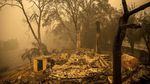 Sisa Kebakaran Hutan di California, Bangunan Hancur-Udara Kuning Pekat