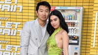 Keduanya pertama kali terlihat bersama di event karpet merah juga. (Foto: Getty Images/Jon Kopaloff)